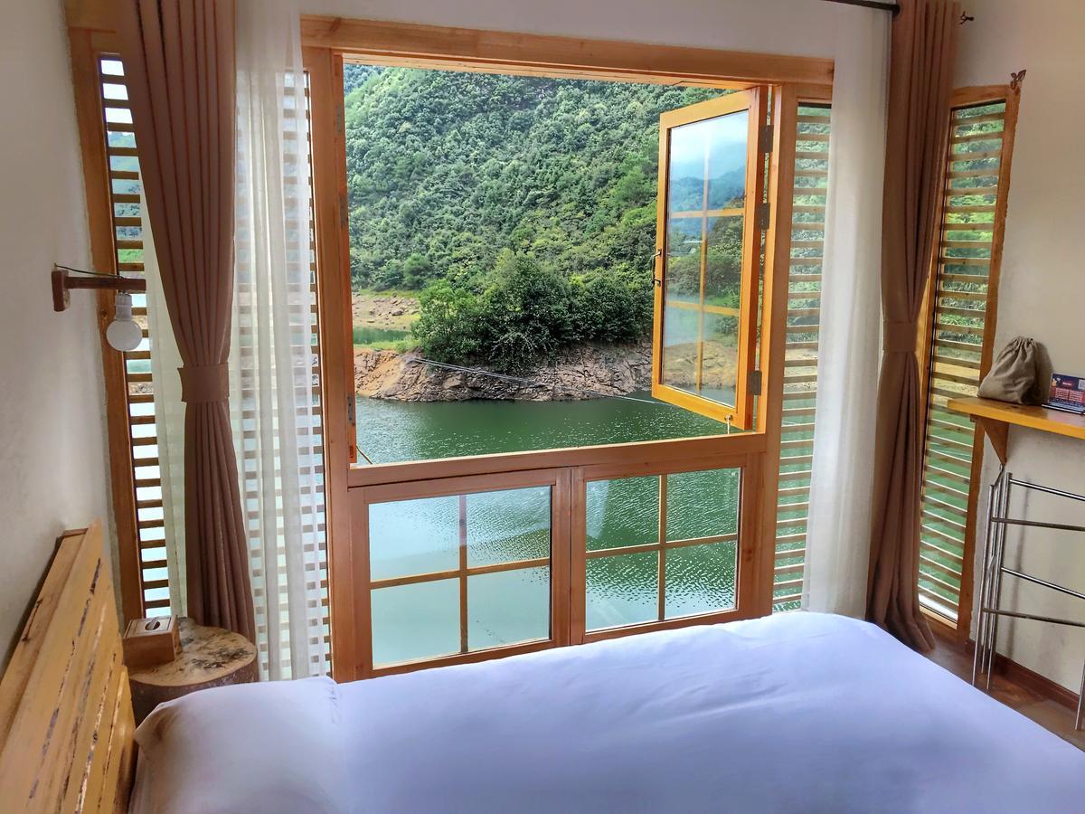 The Lake View Deyishe Resort In Thousand Island Lake Qianwu Exterior photo