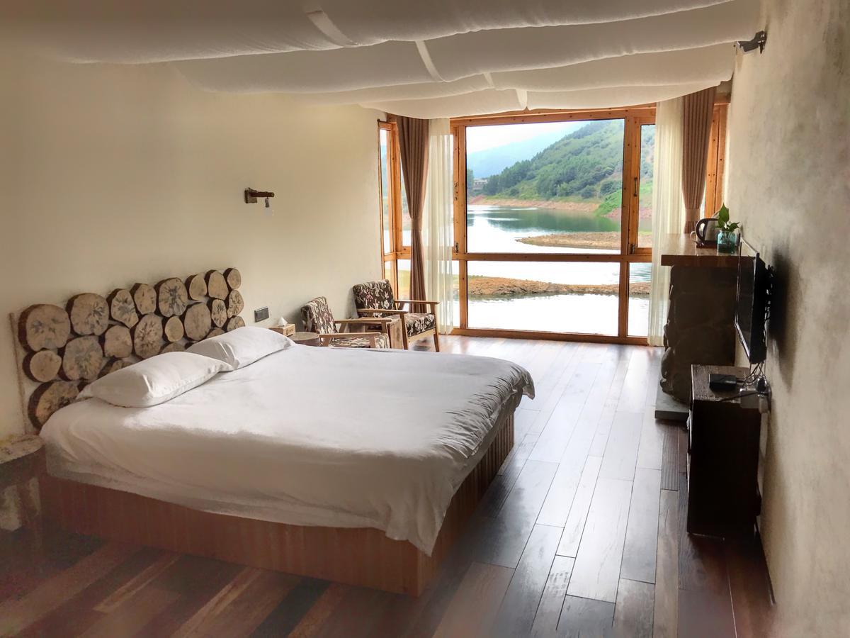 The Lake View Deyishe Resort In Thousand Island Lake Qianwu Exterior photo
